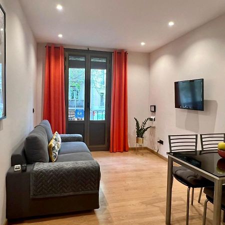 Bcn Friendly Parlament Apartment Barcelona Exterior photo