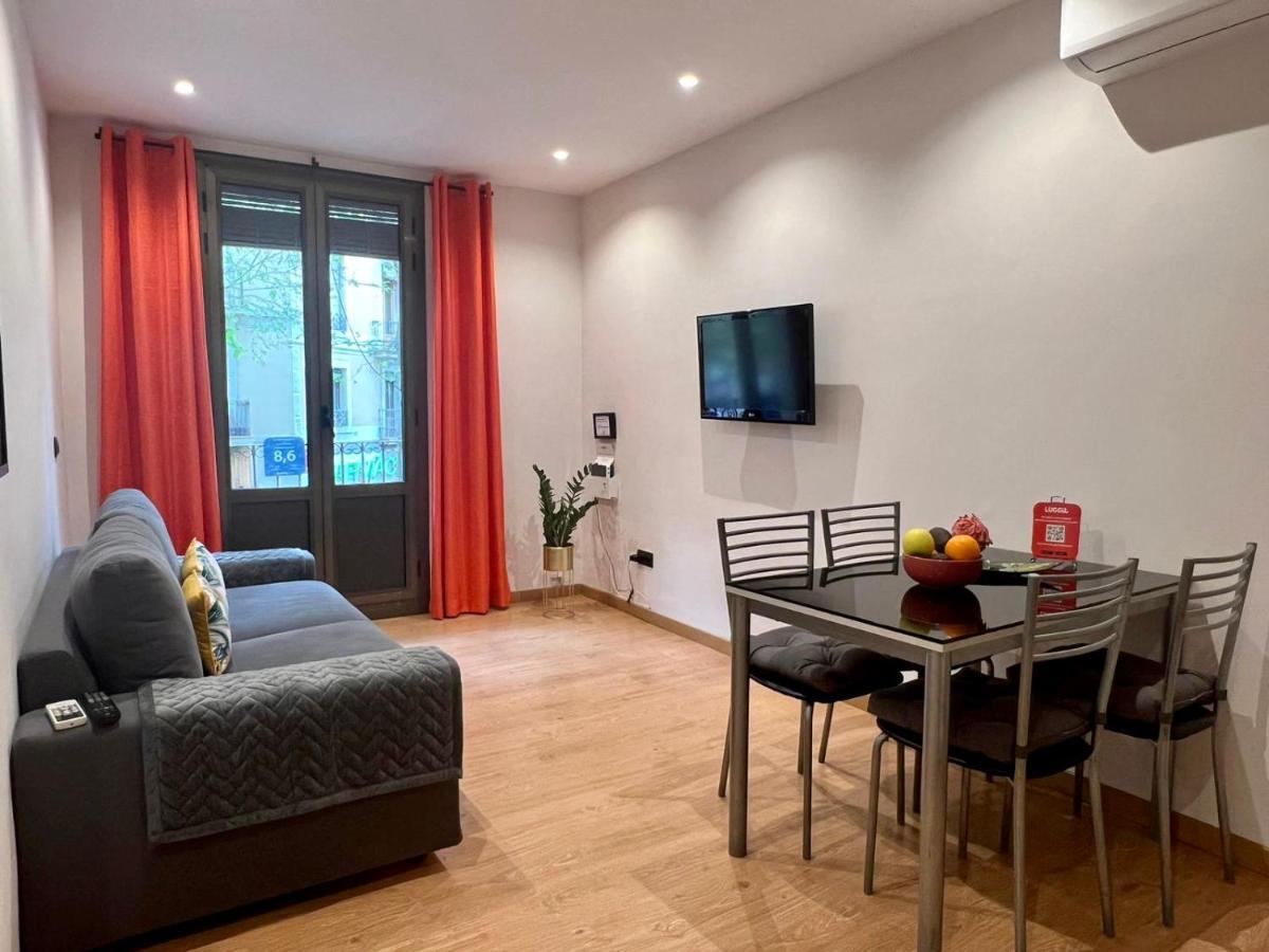 Bcn Friendly Parlament Apartment Barcelona Exterior photo